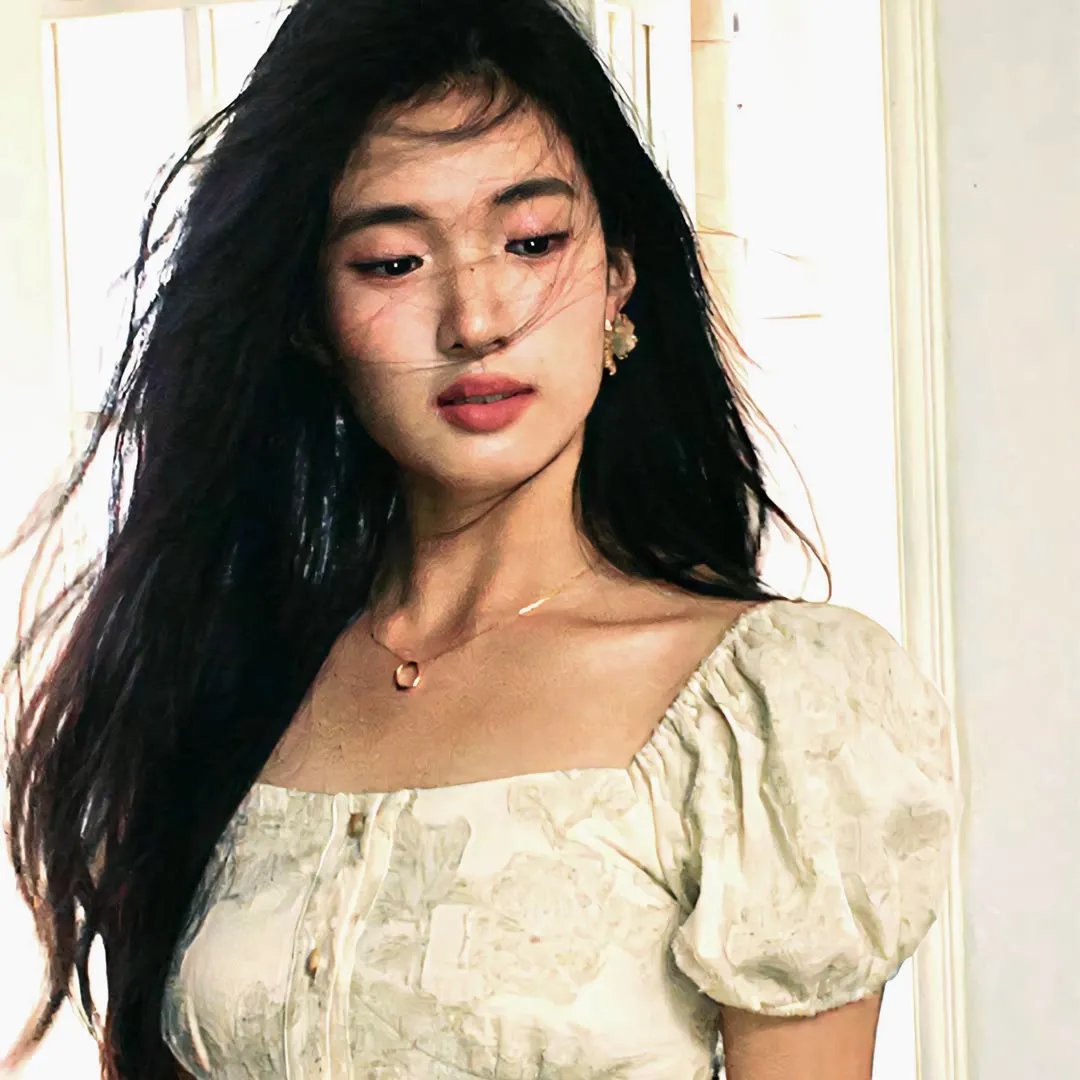 丹顶鹤女孩